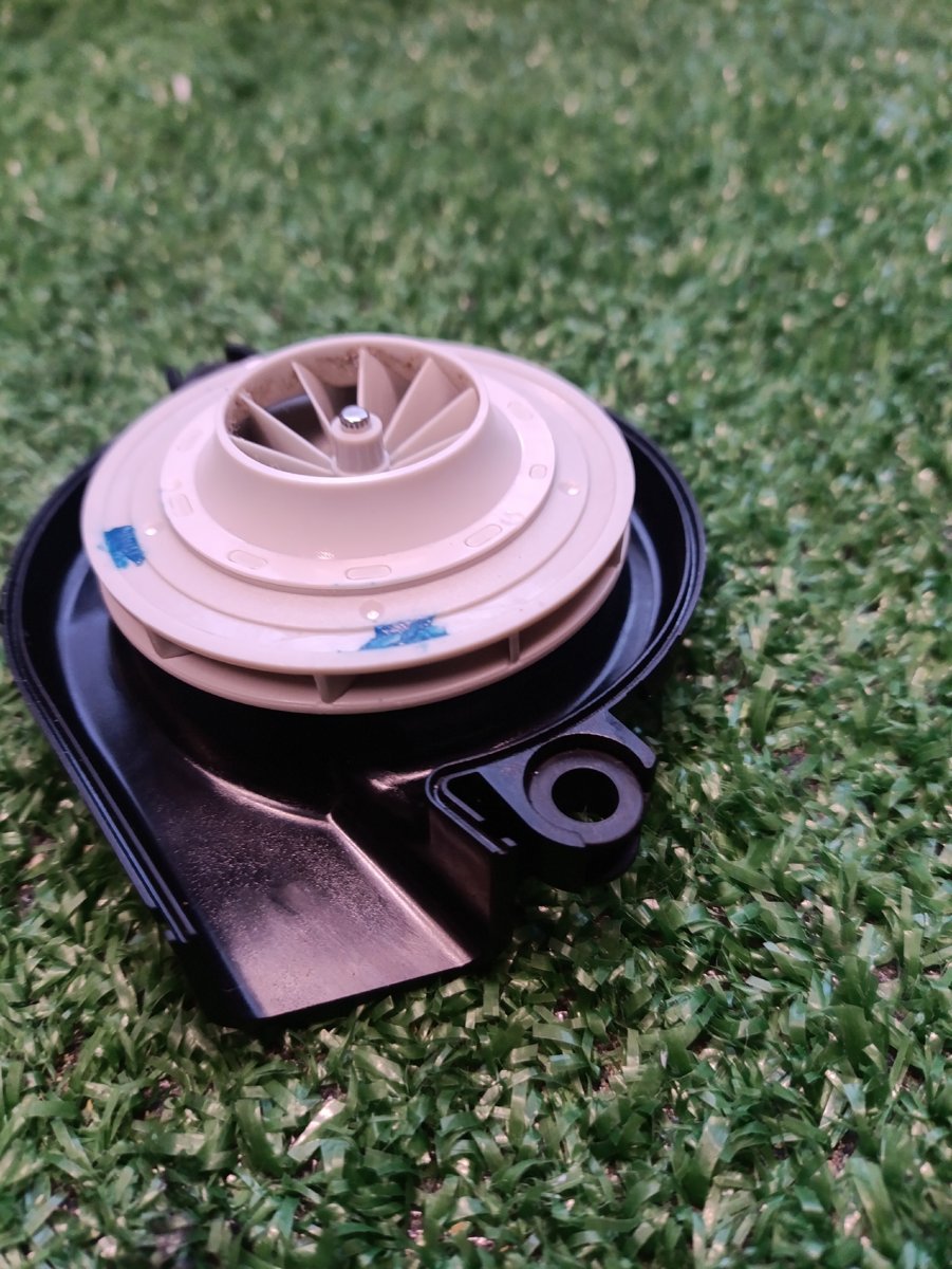 Основной двигатель для  робота пылесоса Polaris PVCR G2 0726W