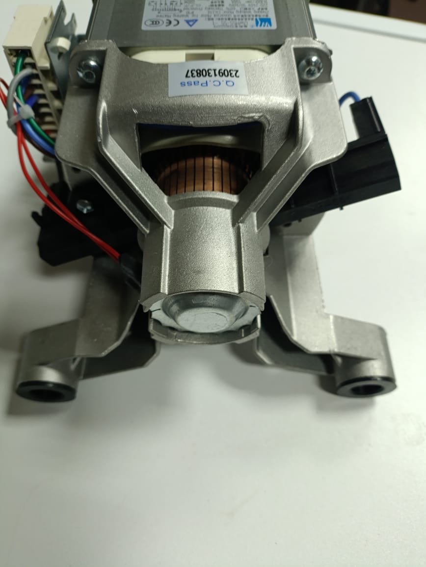 Новый двигатель для автоматических стиральных машин Dexp Leran Hisense (UWM55-55-1)